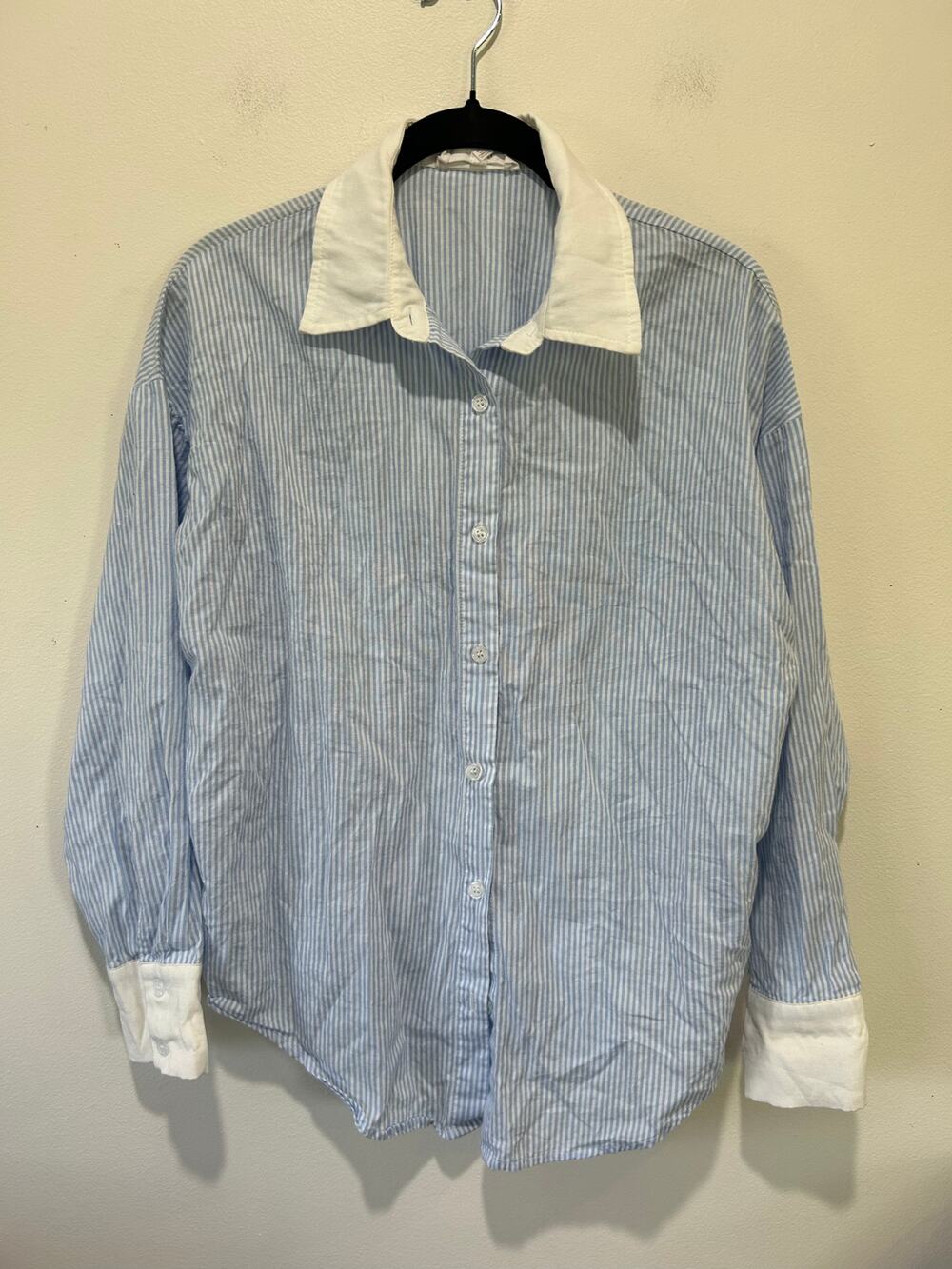 Lucca button down shirt size S cotton blue white striped nautical preppy